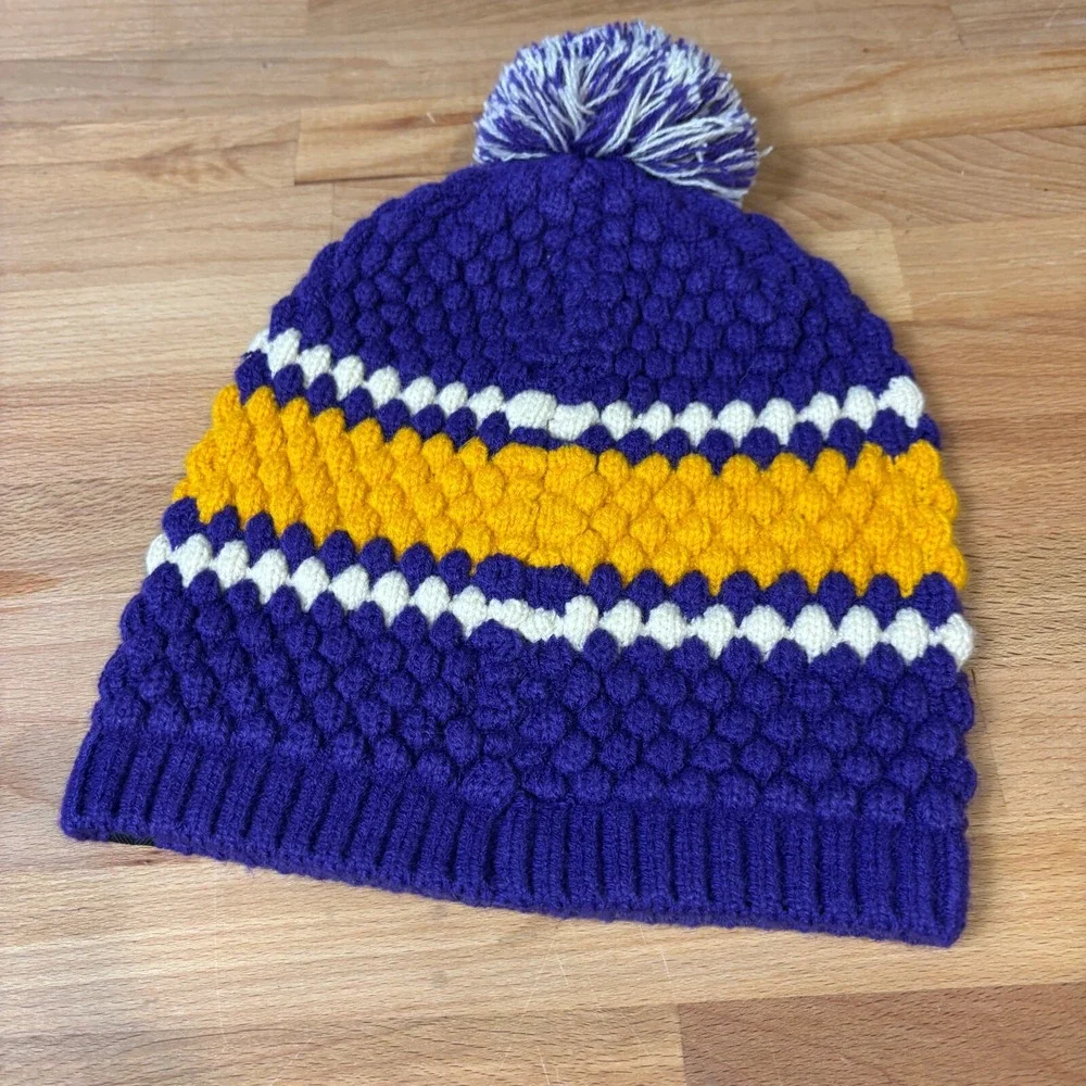 Minnesota Vikings Hat Cap Womens One Size Purple Beanie Winter Hat Knit '47‎